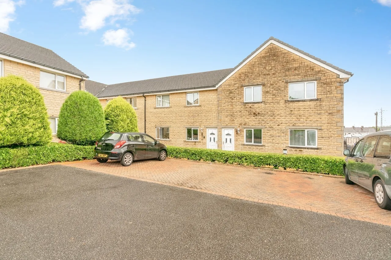 2 bed flat for sale, Holme Bank Mews, Nelson, BB9
