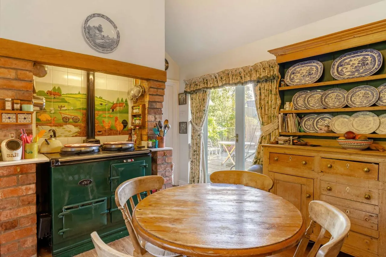 Eyarth, Llanfair Dyffryn, LL15, photo 3