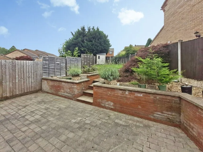 Frensham Drive, Nuneaton, CV10, photo 6