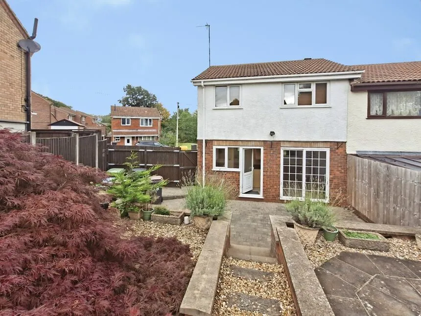 Frensham Drive, Nuneaton, CV10, photo 14
