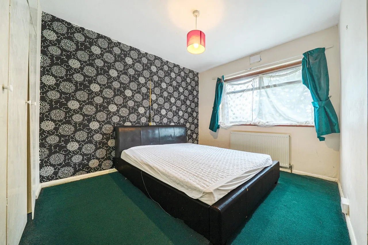 Valence Road, DA8, photo 3