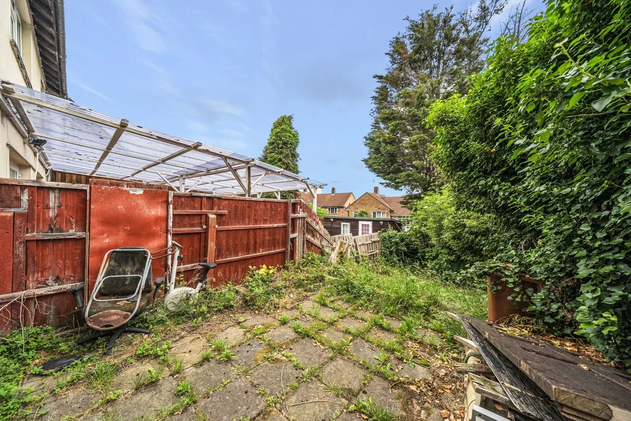 Valence Road, DA8, photo 11