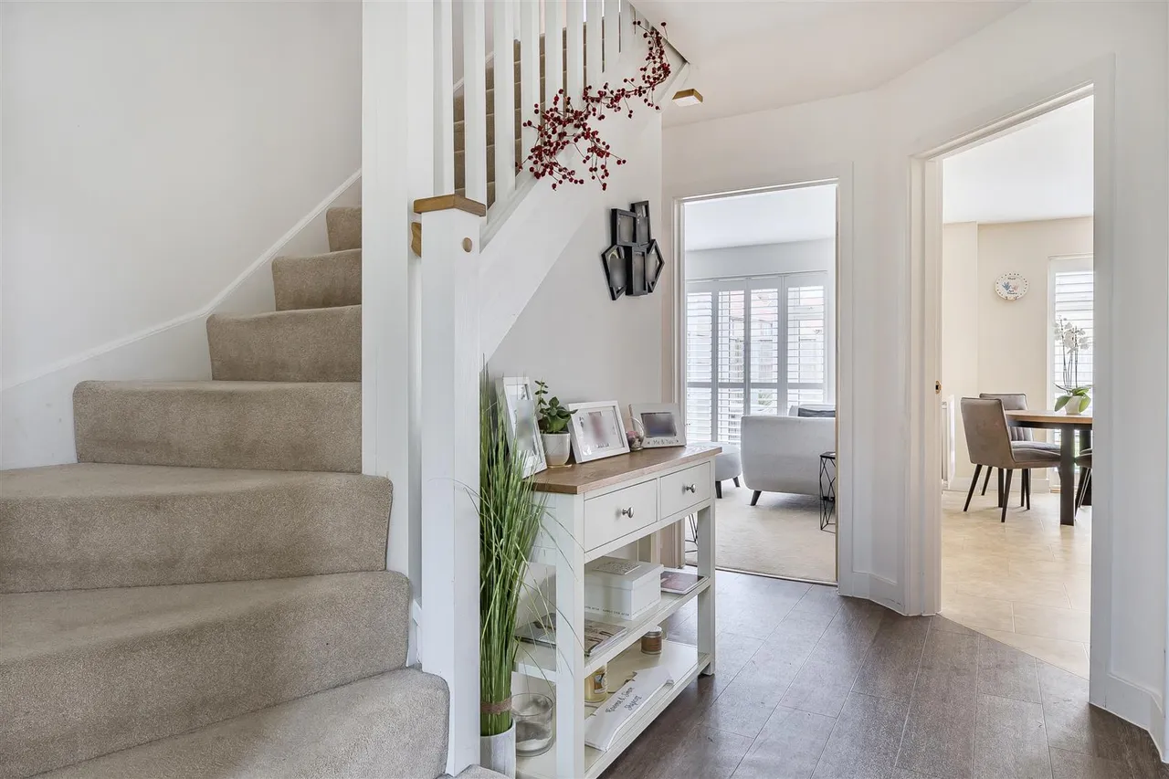 Studley Gardens, Studley, SN11, photo 12