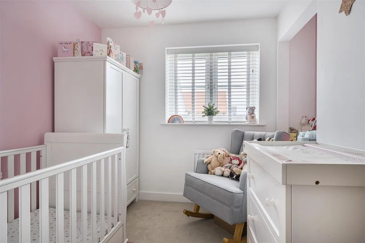 Studley Gardens, Studley, SN11, photo 19