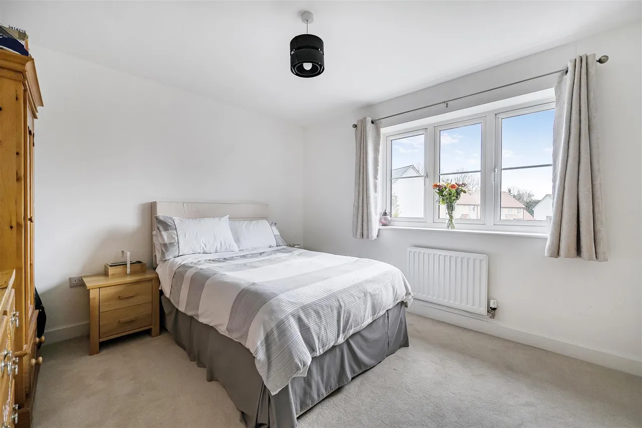 Studley Gardens, Studley, SN11, photo 15