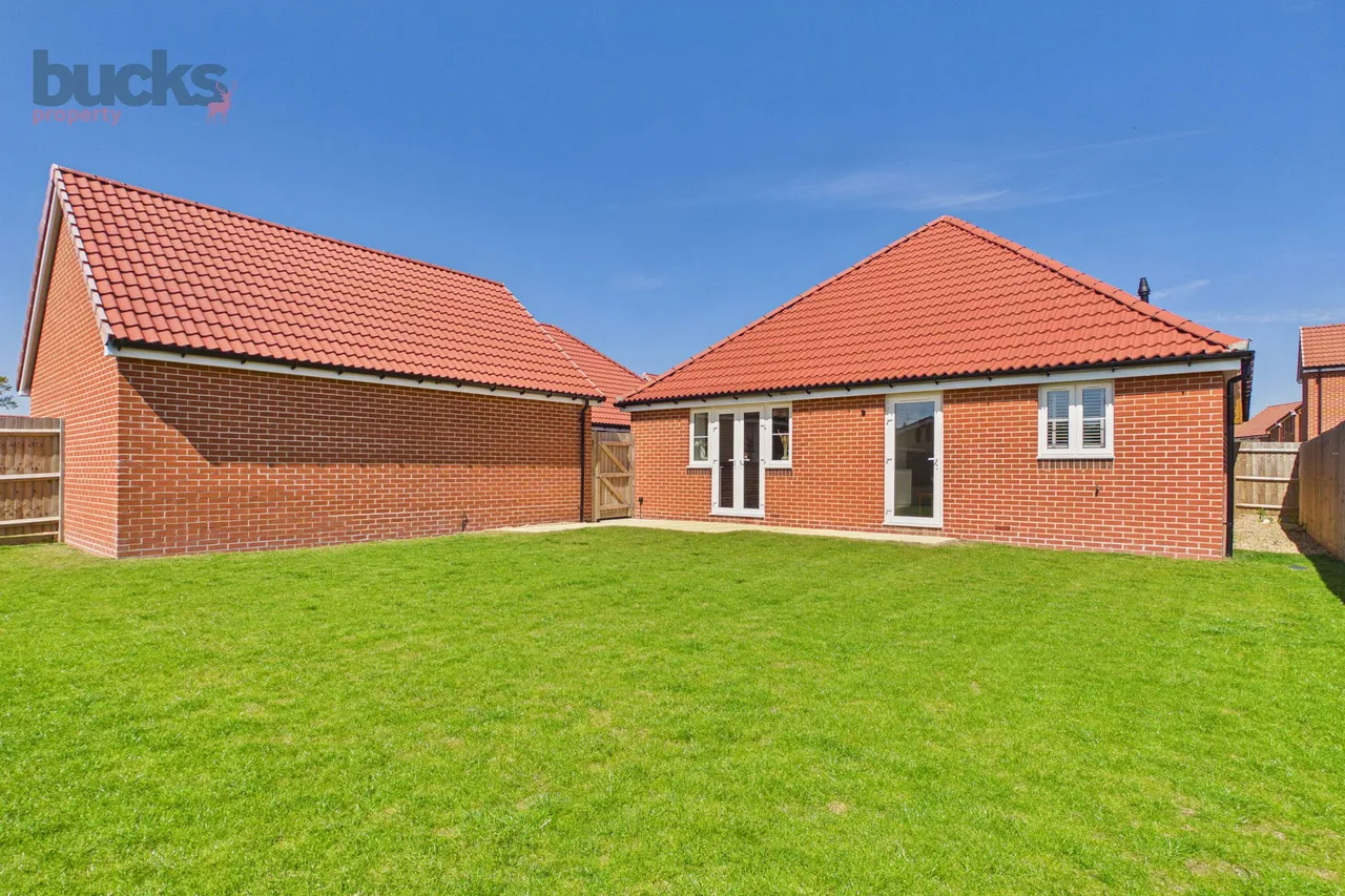Barley Road, Kirby Cross, CO13, photo 22