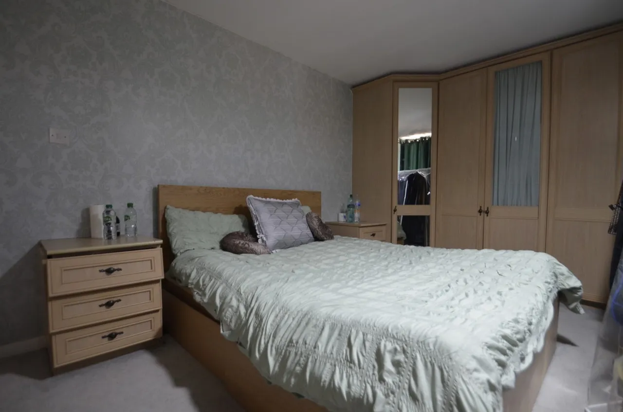 Stanwell, Staines-upon-Thames, photo 5