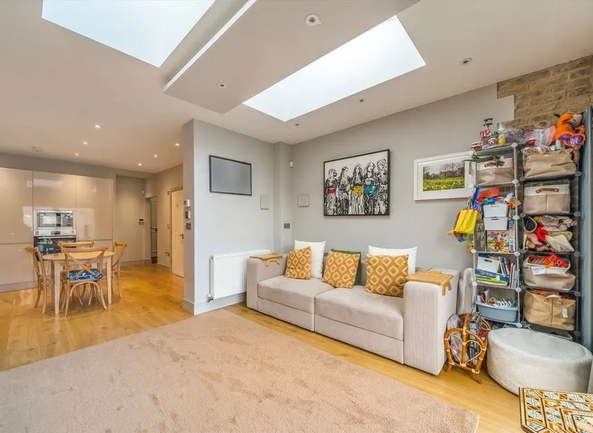 Bentworth Road, Shepherds Bush, W12, photo 4