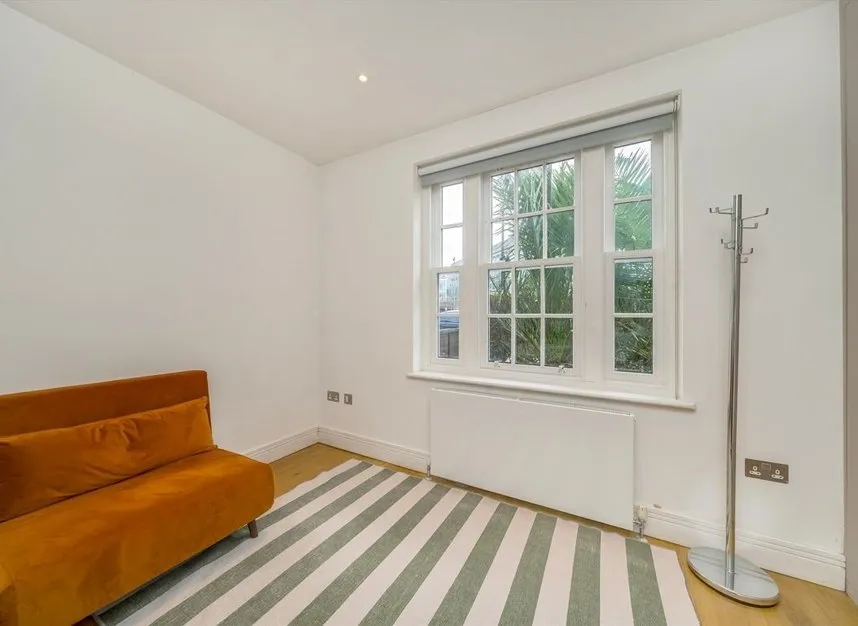 Bentworth Road, Shepherds Bush, W12, photo 8