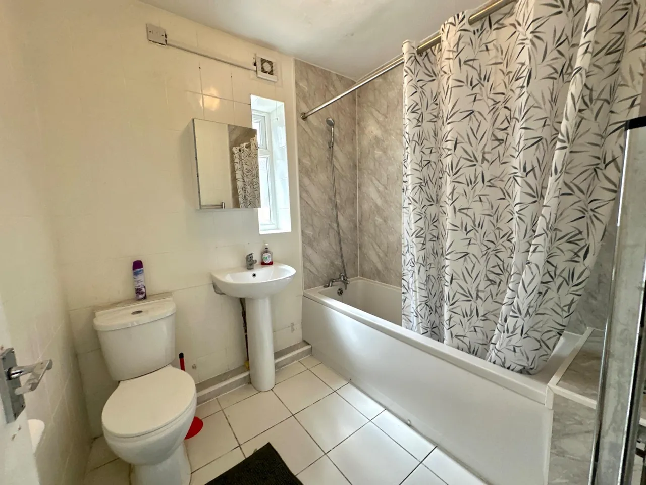 Keats Road, Coalpool, Walsall, WS3, photo 6