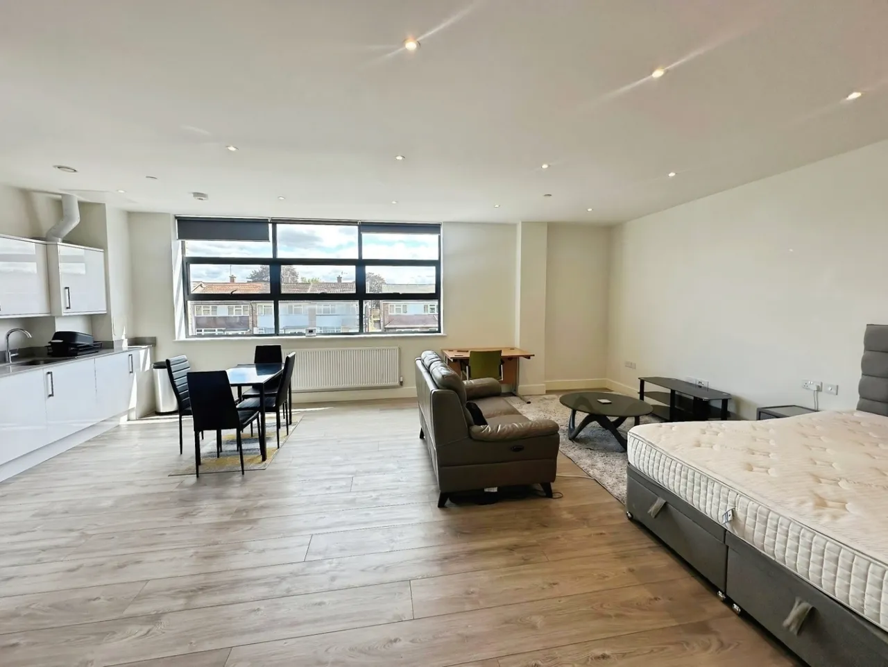 Heron Drive, Slough, photo 6