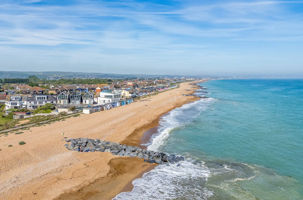 Shopsdam Road, Lancing, BN15, photo 17
