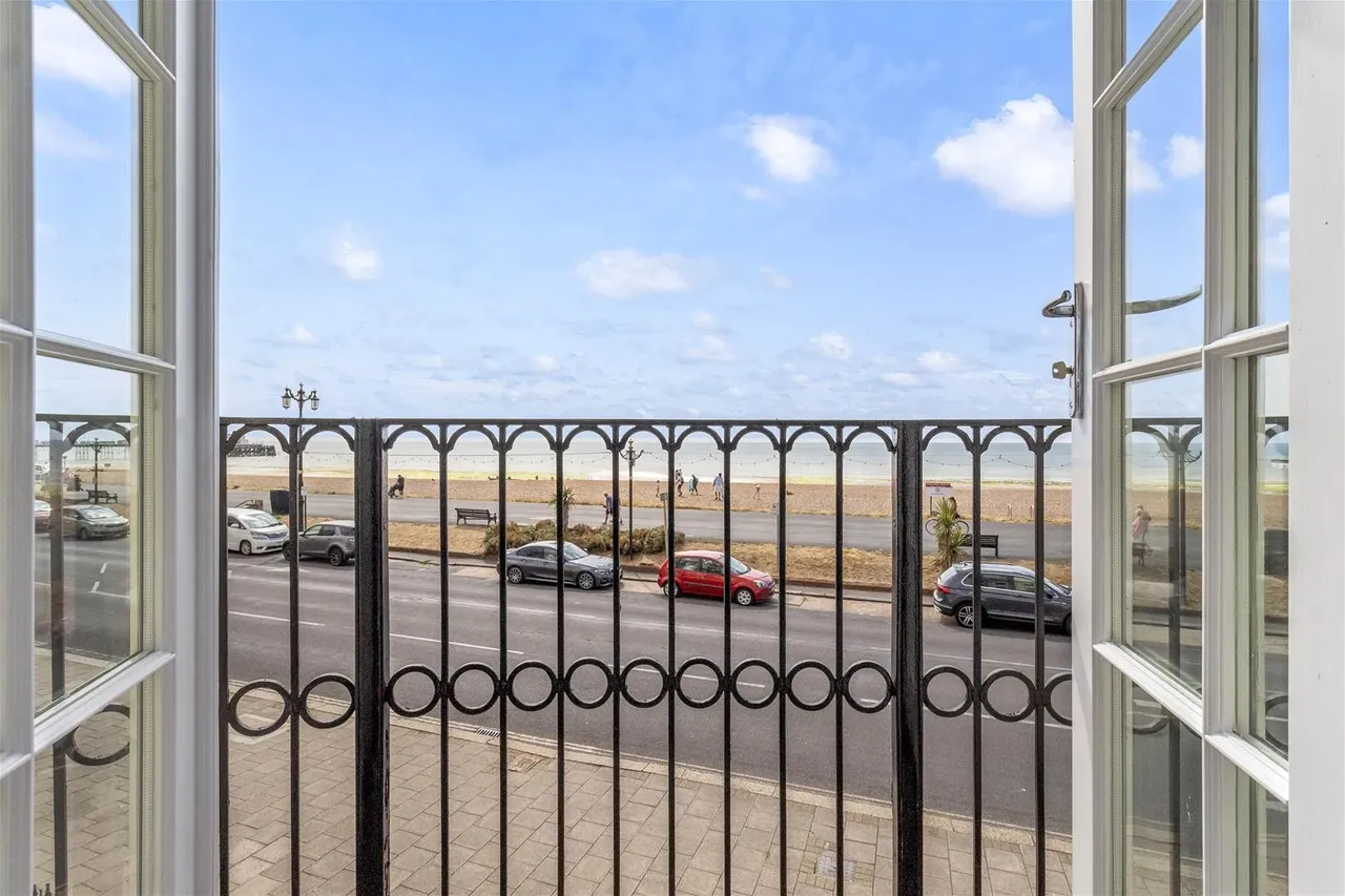 Marine Parade, Worthing, photo 16