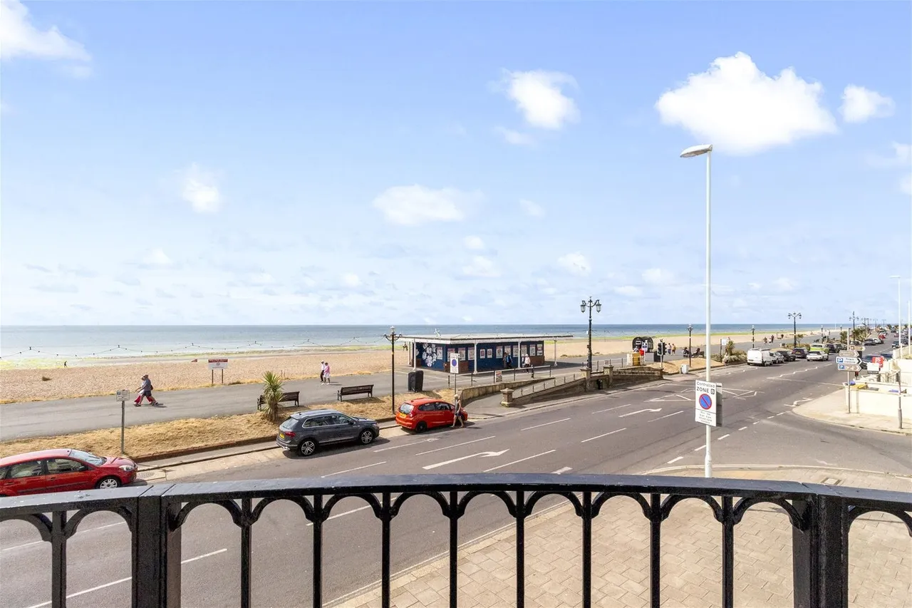 Marine Parade, Worthing, photo 5