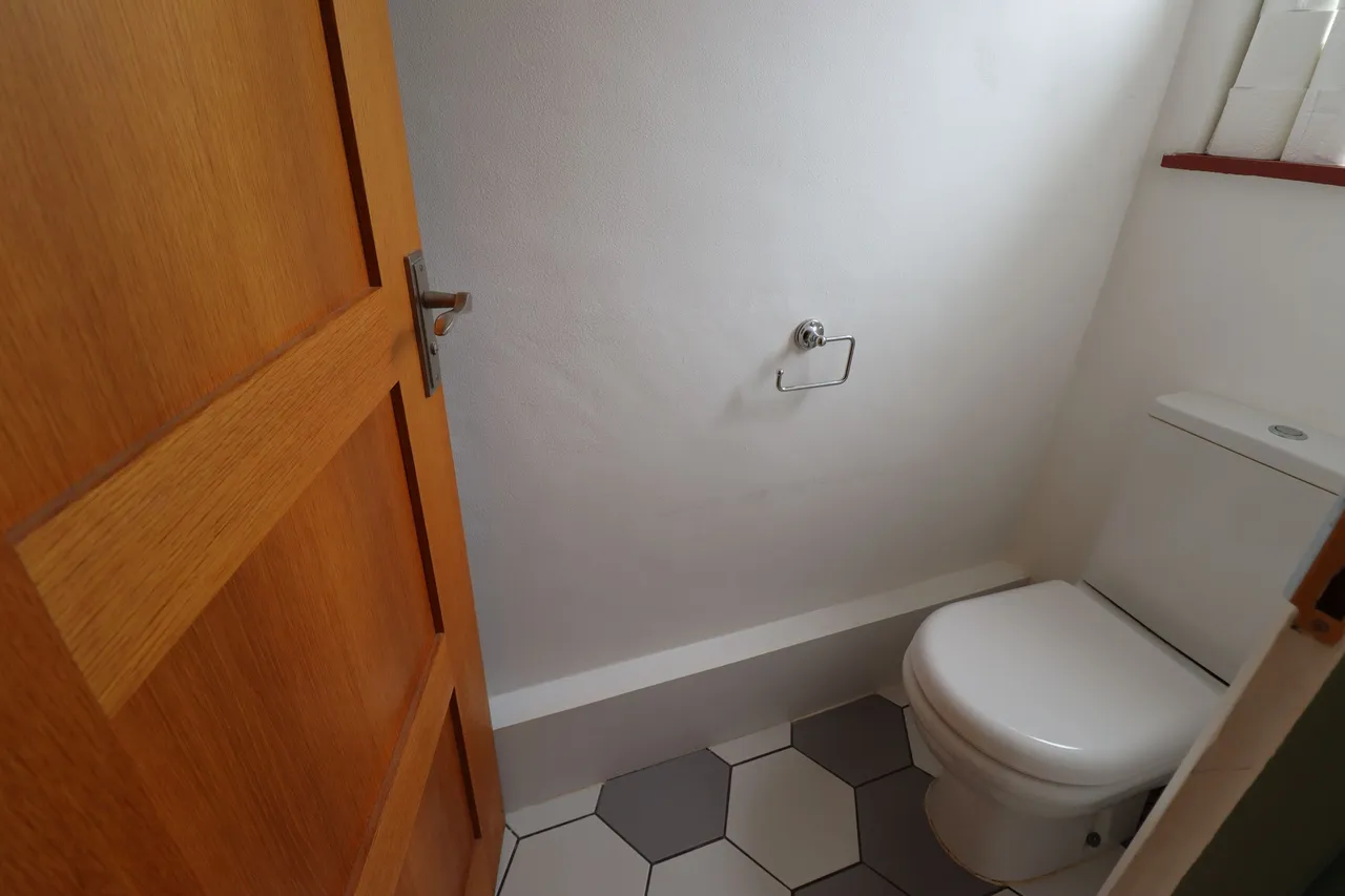 Church Road, Rayleigh, Essex, SS6 8PN, photo 9