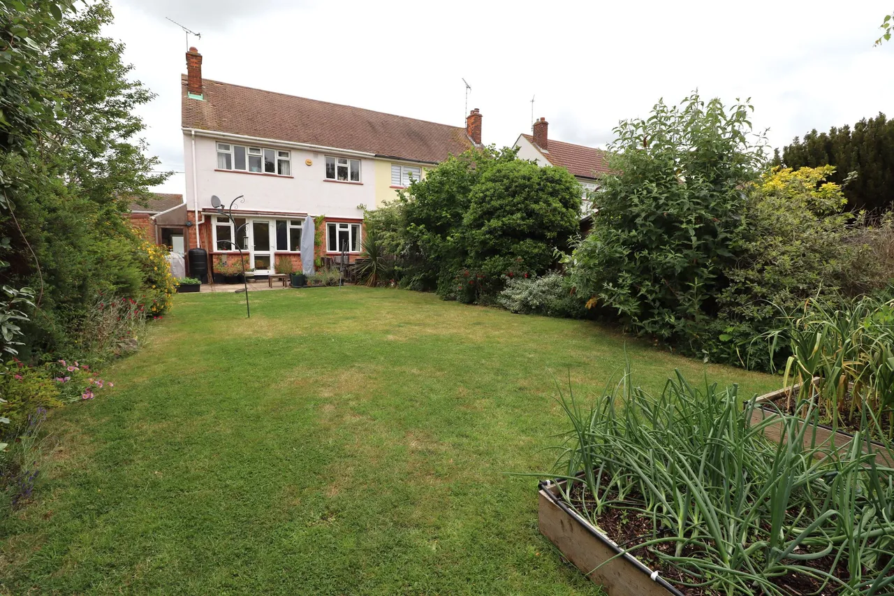 Church Road, Rayleigh, Essex, SS6 8PN, photo 7