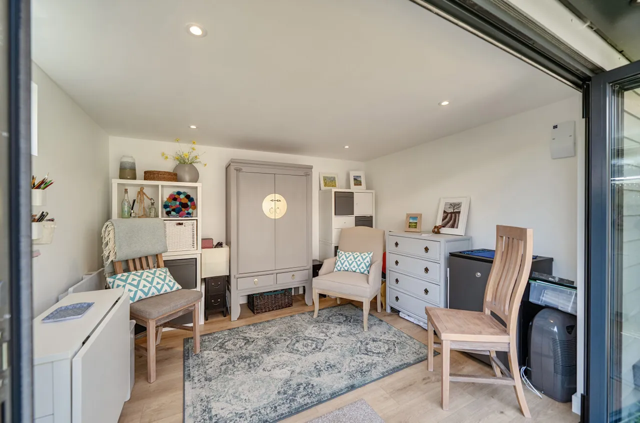 Northfields, Twyford, SO21, photo 12