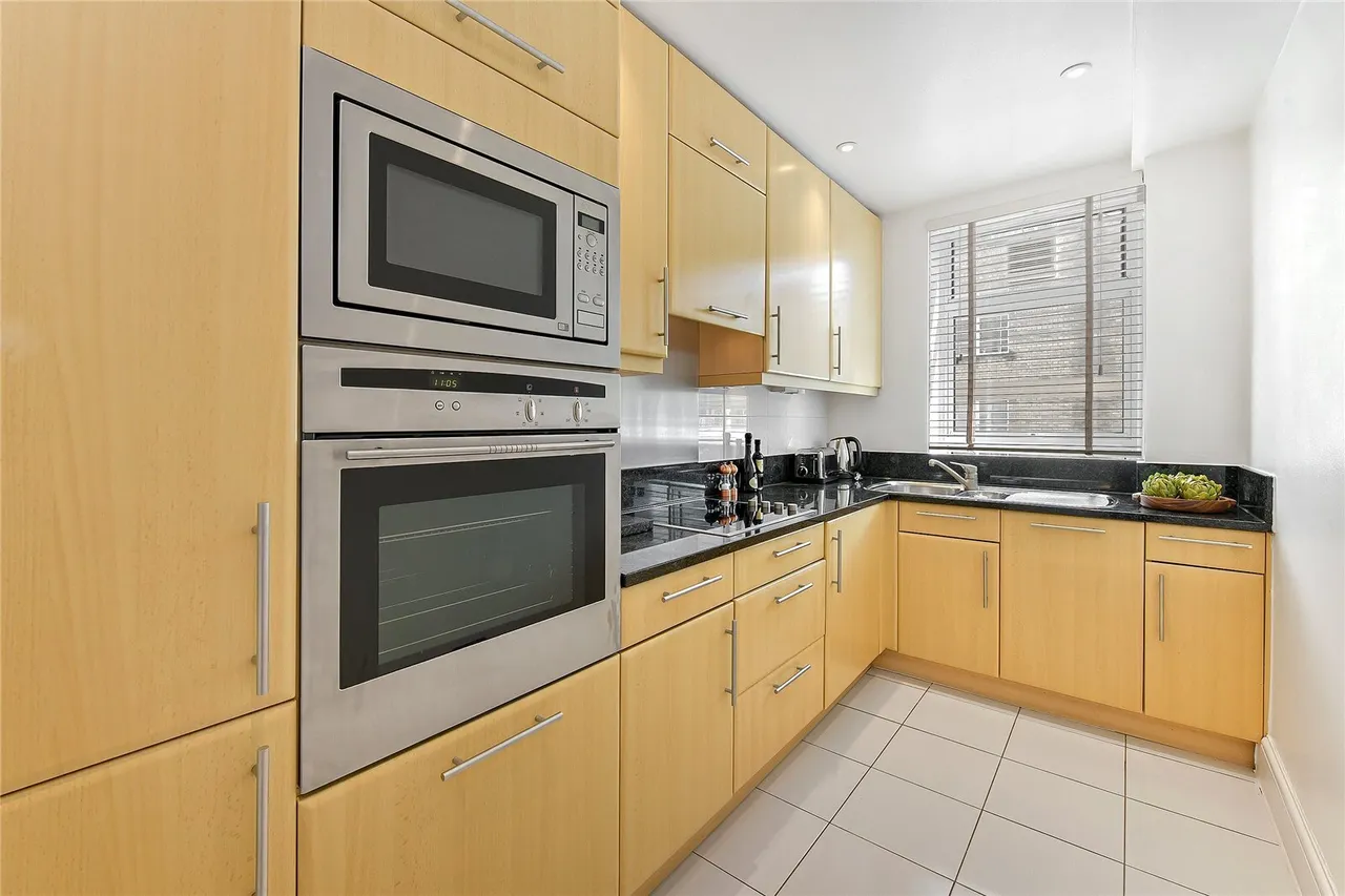 Sloane Street, Knightsbridge, SW1X, photo 3