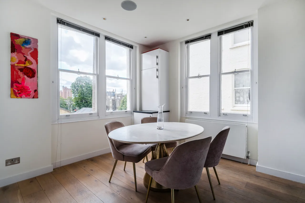 13 Cecil Court, Fawcett Street, London, photo 11