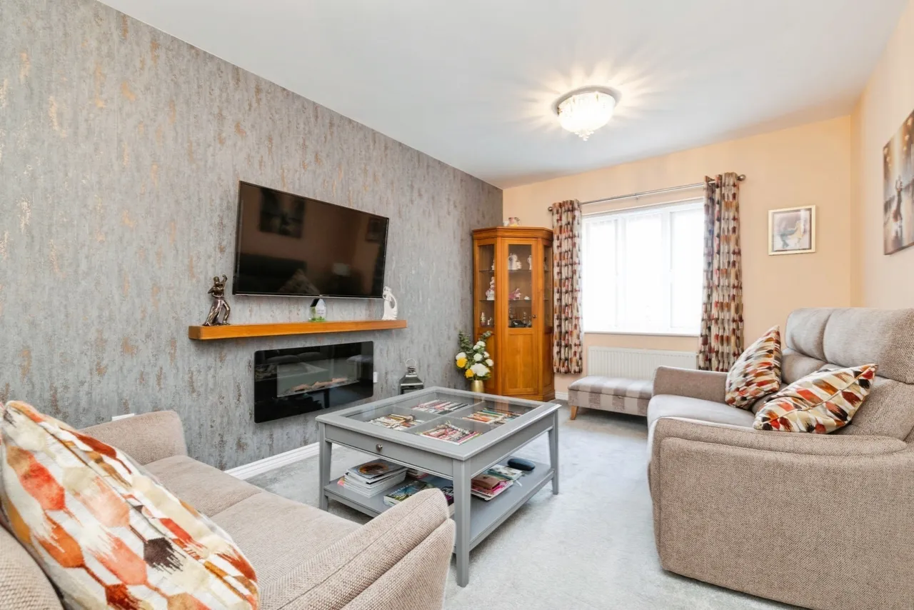 New Dales Close, Yarm, TS15, photo 4