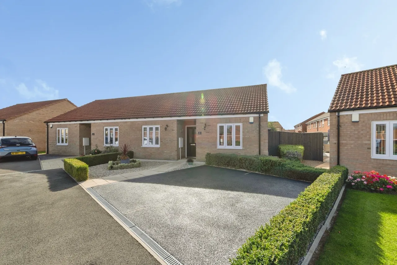 2 bed house for sale, New Dales Close, Yarm, TS15