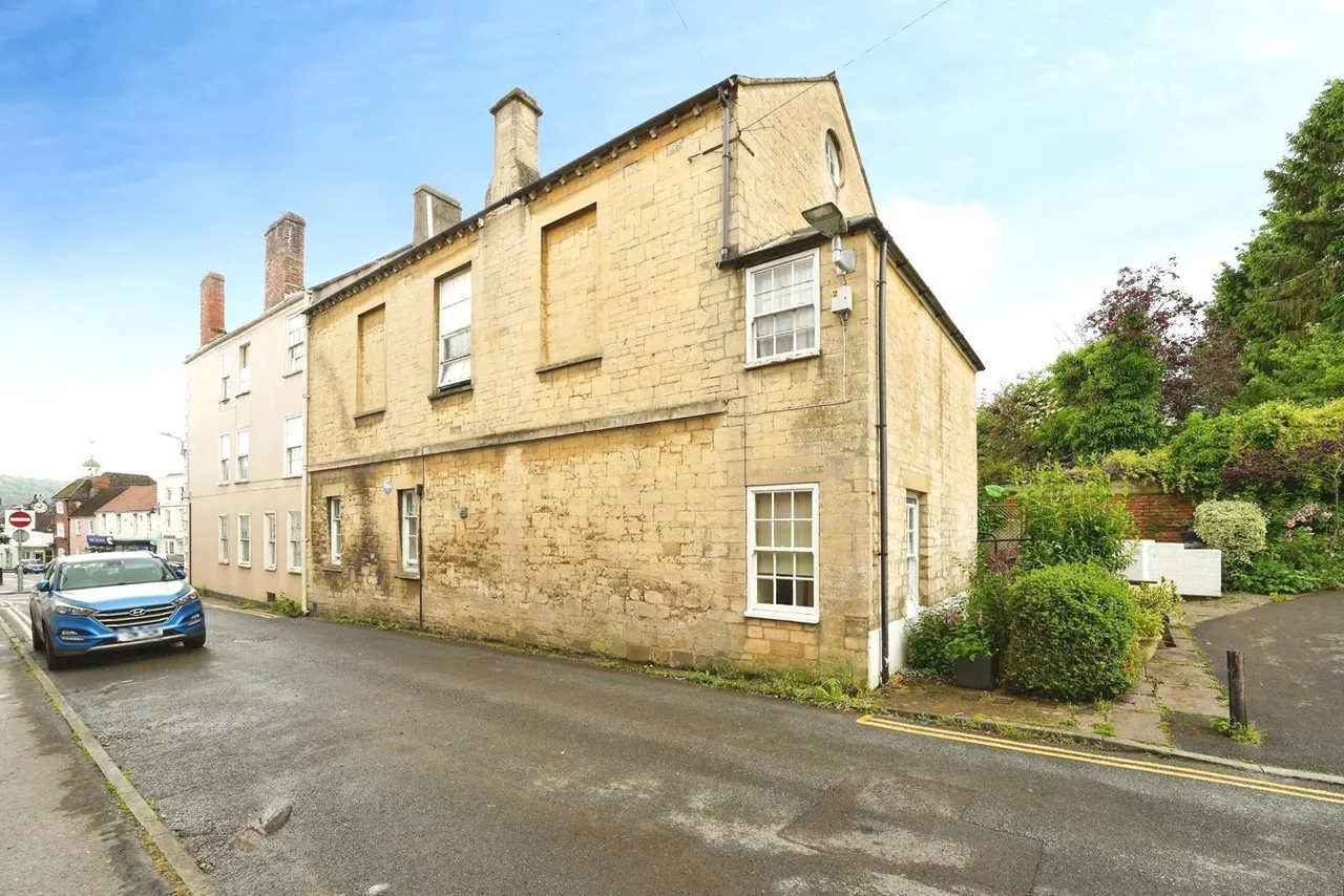 Bradley Street, Wotton-Under-Edge, GL12, photo 3