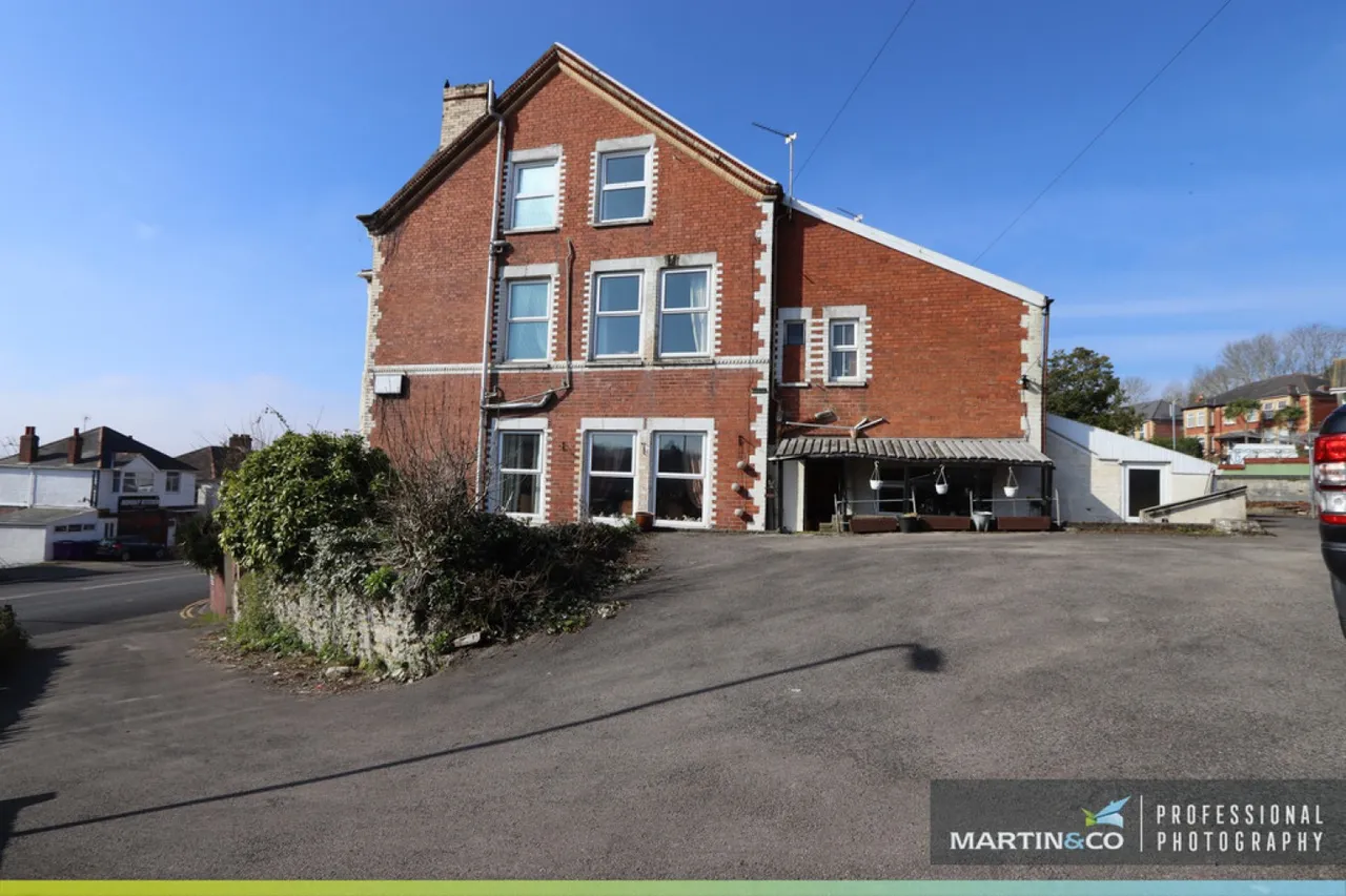 Chepstow Road, Newport, NP19, photo 16