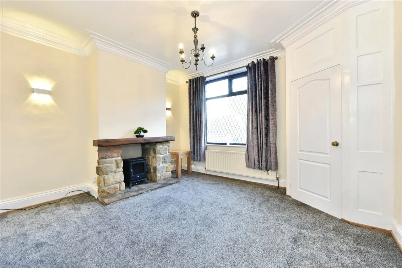 Haworth Road, Allerton, Bradford, West Yorkshire, BD15, photo 2
