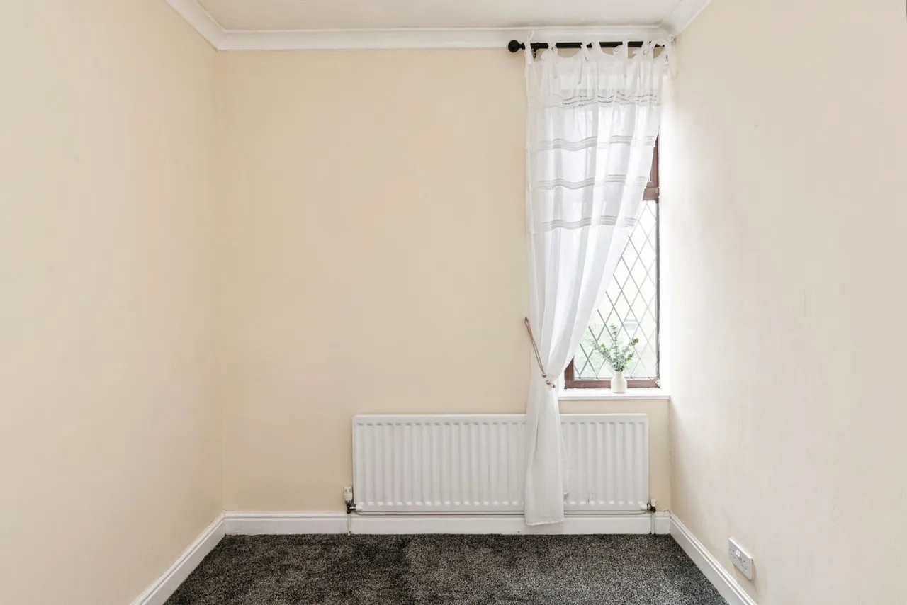 Haworth Road, Allerton, Bradford, West Yorkshire, BD15, photo 12