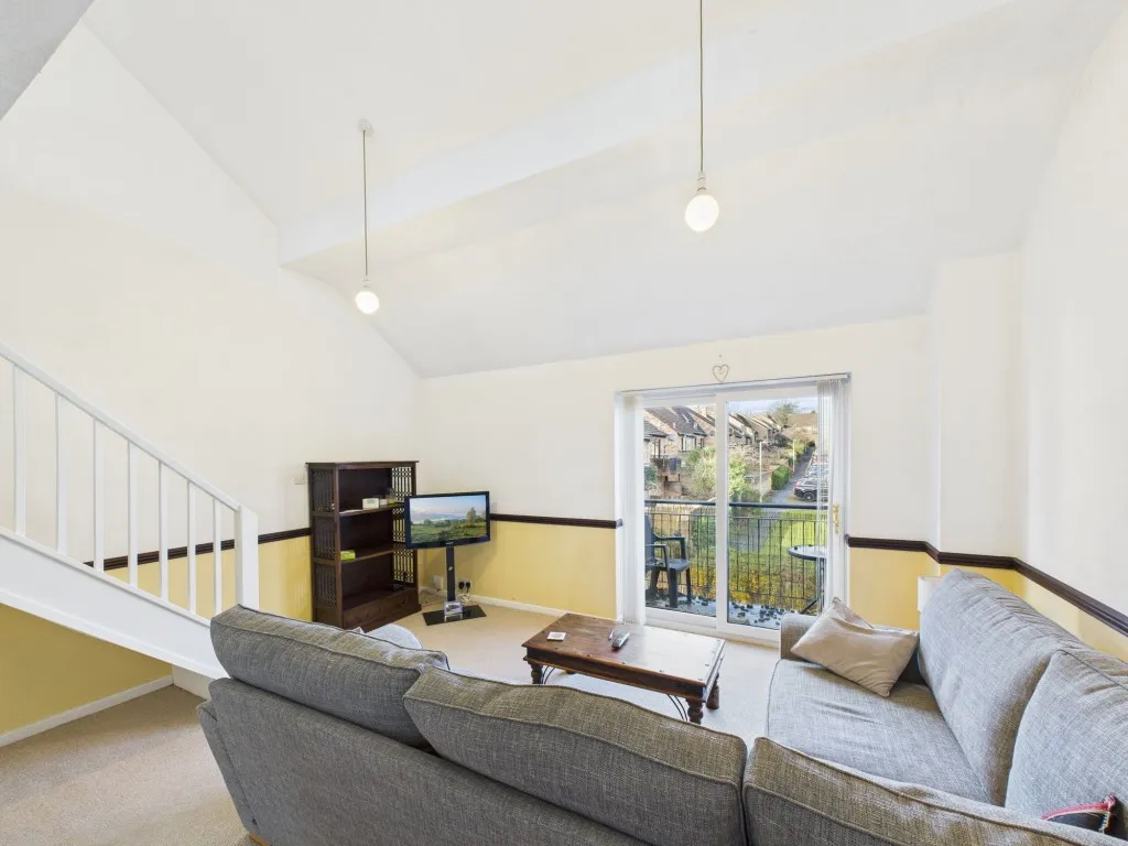 Maiden Place, Lower Earley, RG6, photo 4