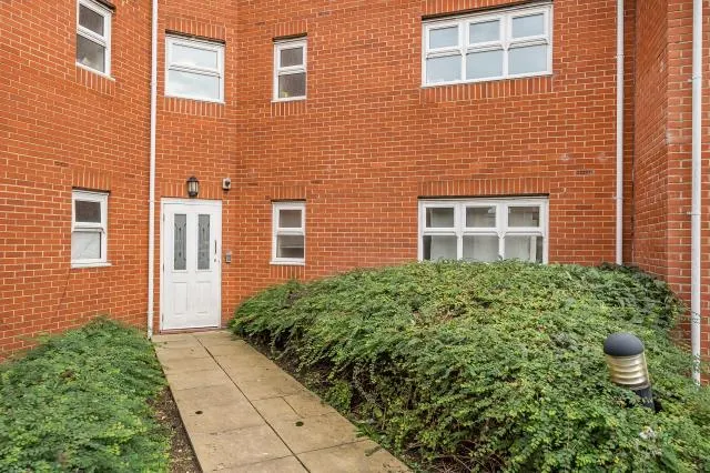 Alma Road, Banbury, OX16, photo 18