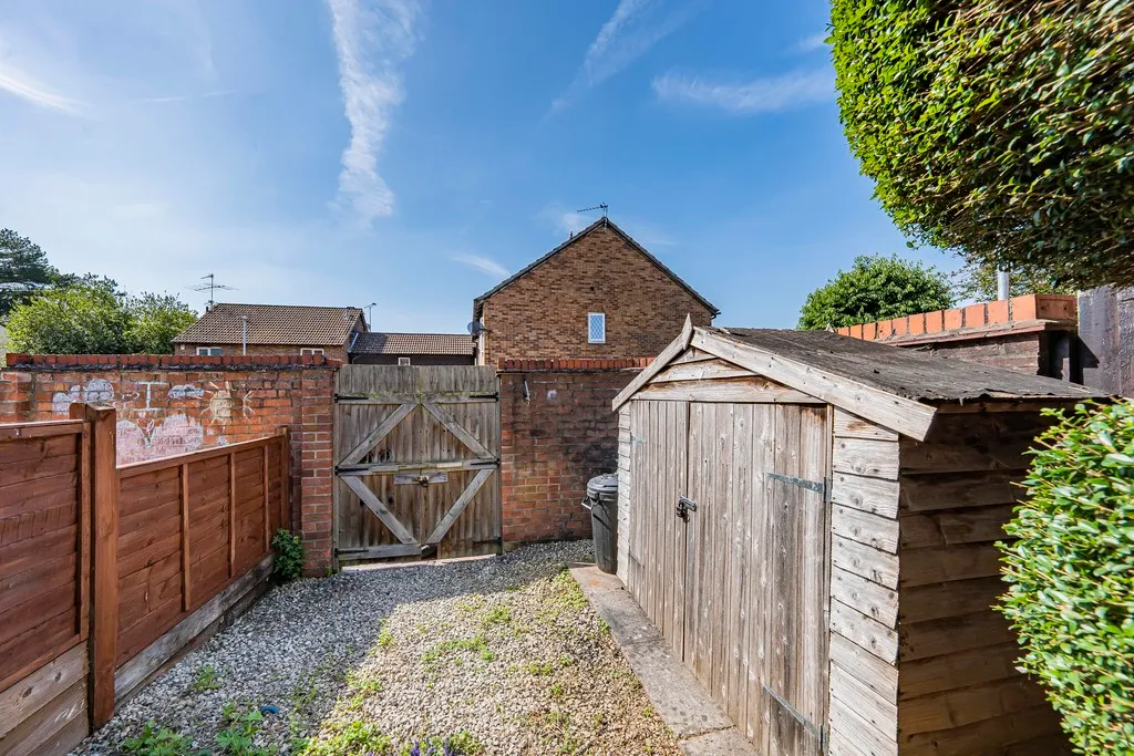Sedley Grove, Harefield, UB9, photo 34
