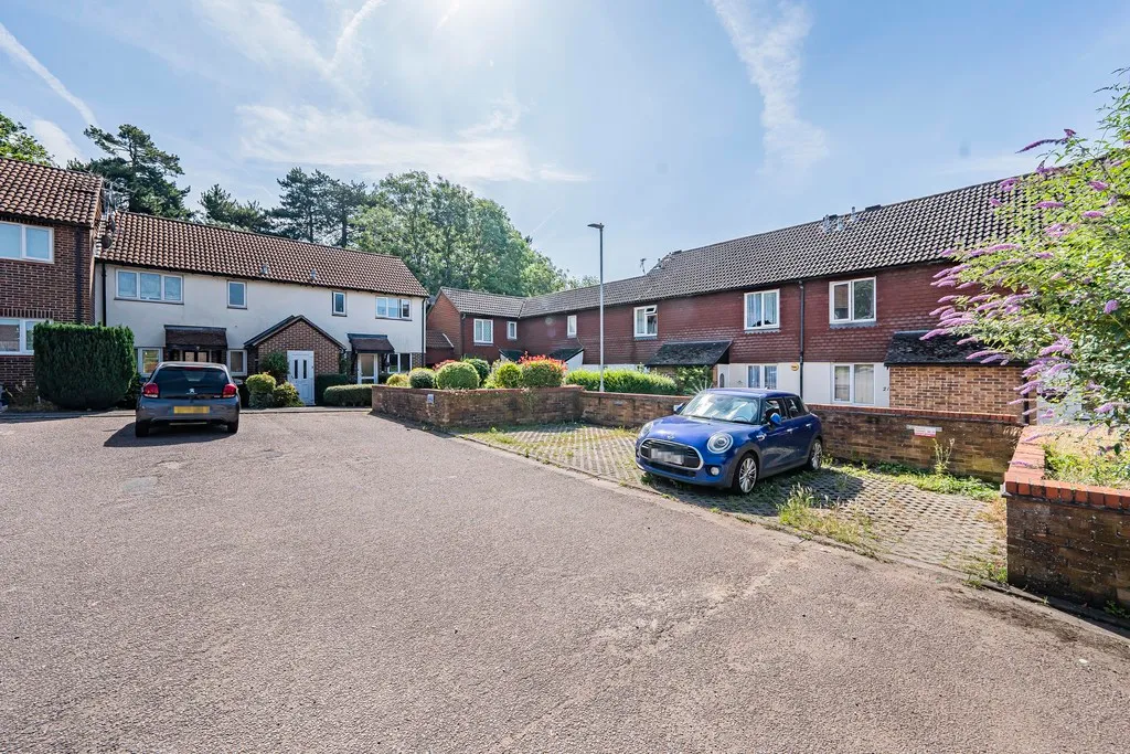 Sedley Grove, Harefield, UB9, photo 18