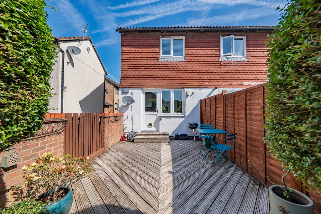 Sedley Grove, Harefield, UB9, photo 32