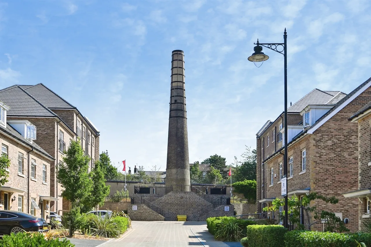 Chimney Avenue, Maidstone, photo 9