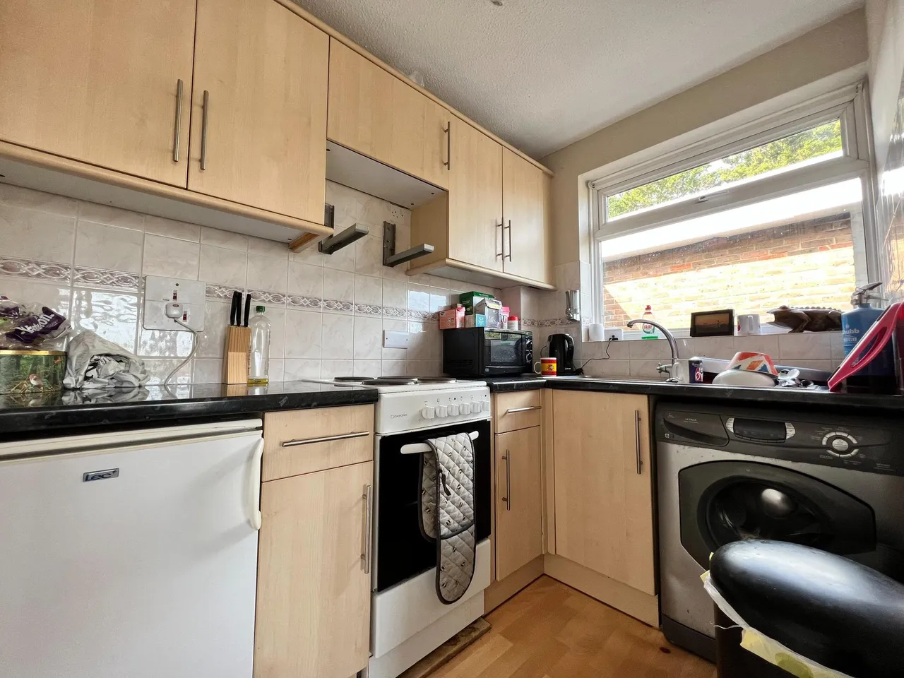 Wallace Avenue, Worthing, BN11, photo 4