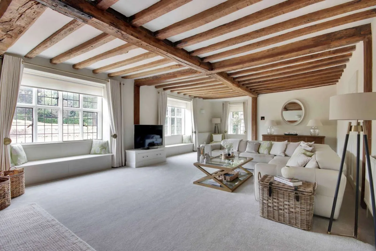 Fairbourne Lane, Harrietsham, Maidstone, Kent, ME17 1LN, photo 10