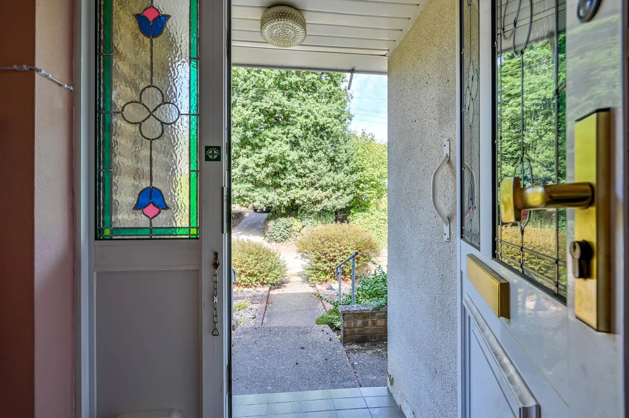 Domus, College Lane, Woking, photo 6