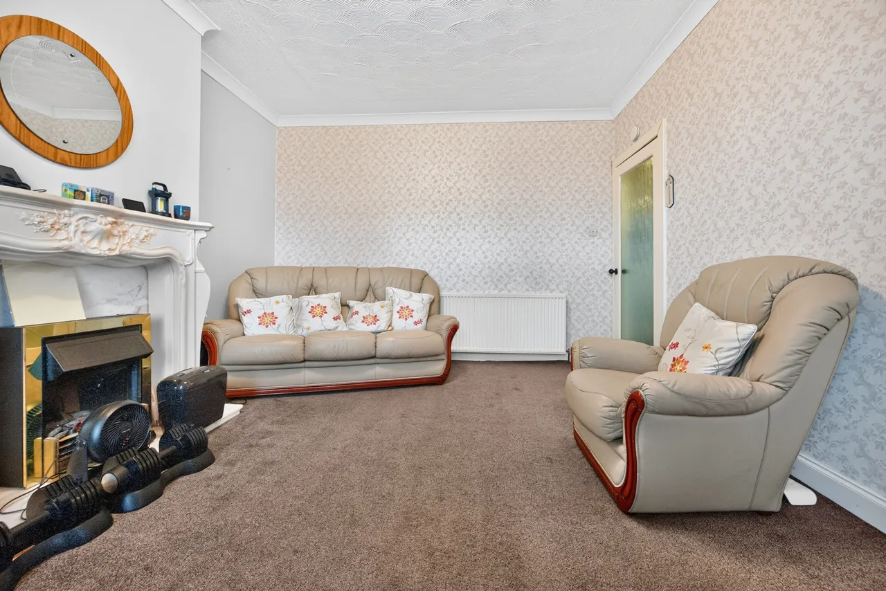 Warden Road, Knightswood, G13, photo 4