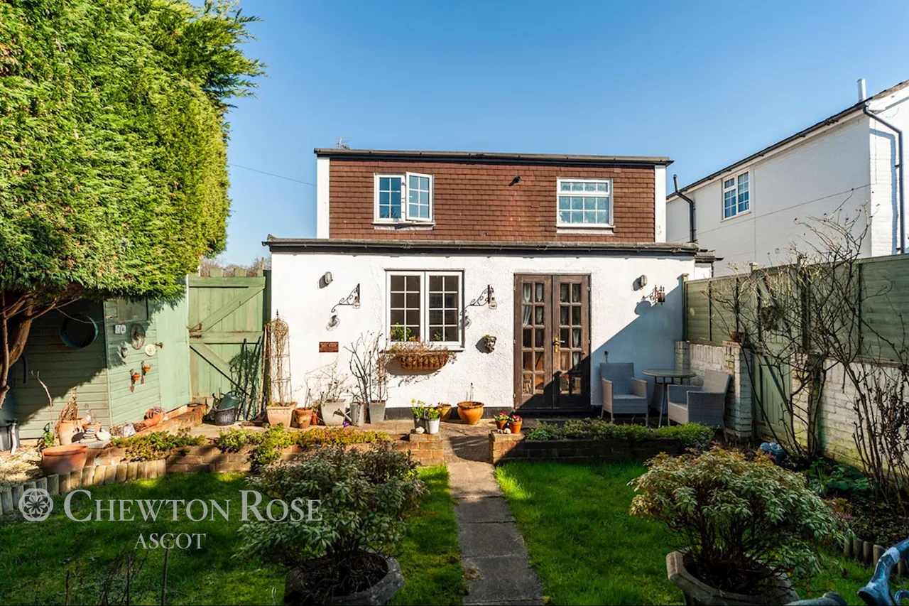 SQUIRREL Lane, Winkfield, photo 23
