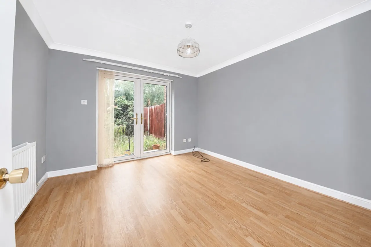 Birchwood Drive, Lightwater, GU18, photo 4