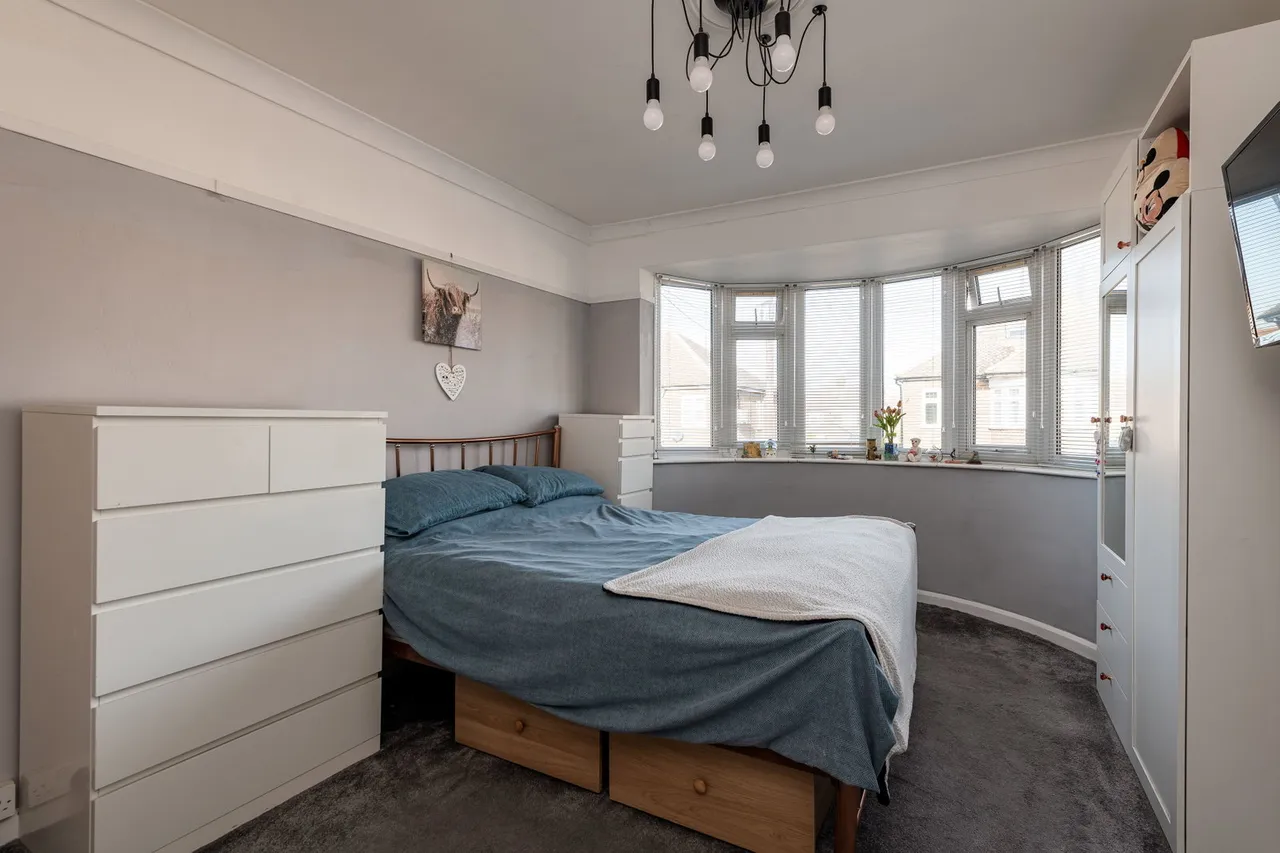 Park Road, Sheerness, ME12, photo 7