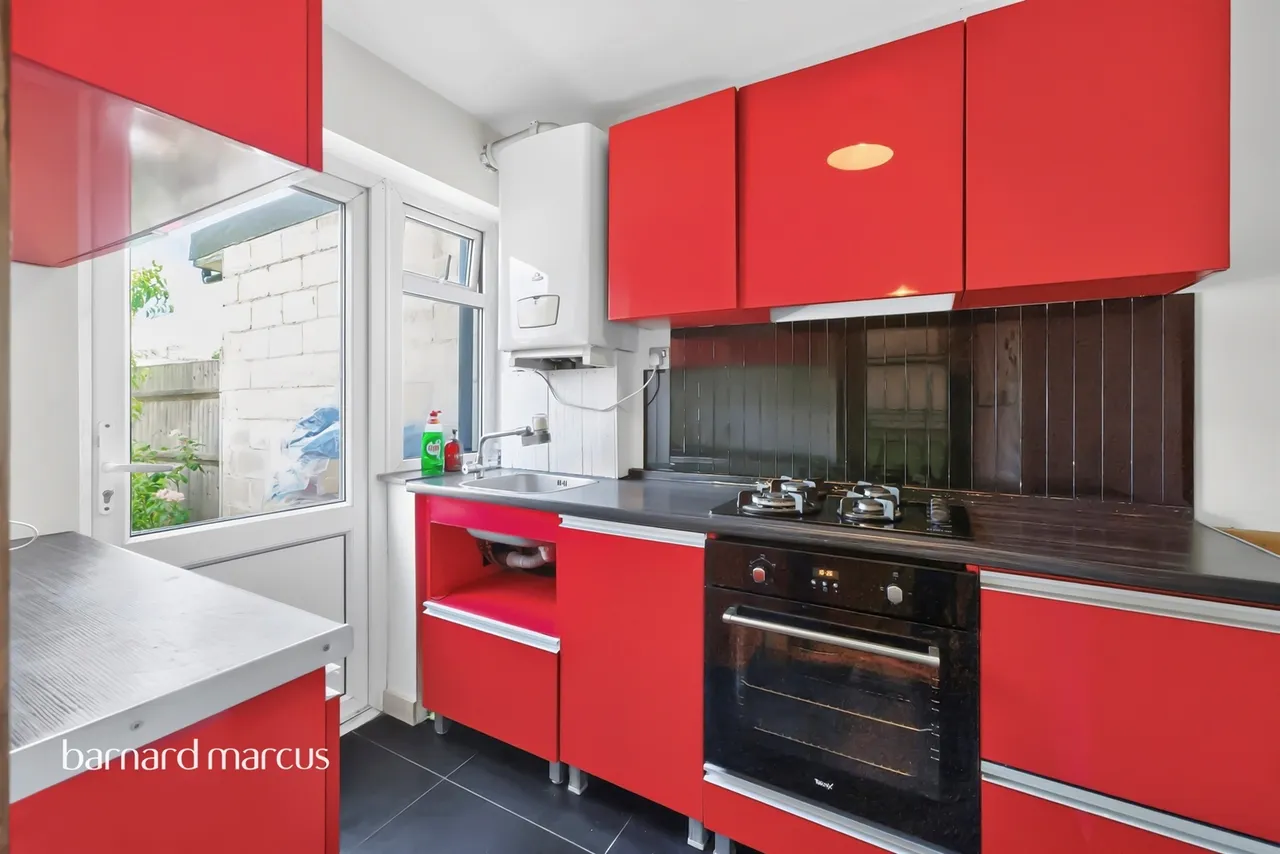Leyburn Road, London, N18, photo 4