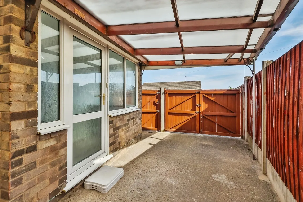 Derwent Drive, Hucknall, Nottingham, Nottinghamshire, NG15, photo 16