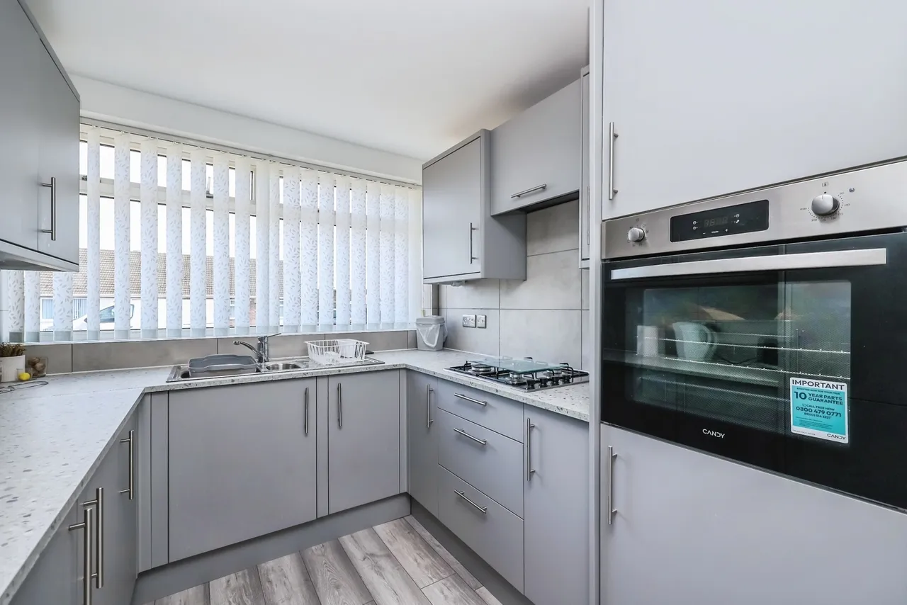 Derwent Drive, Hucknall, Nottingham, Nottinghamshire, NG15, photo 3