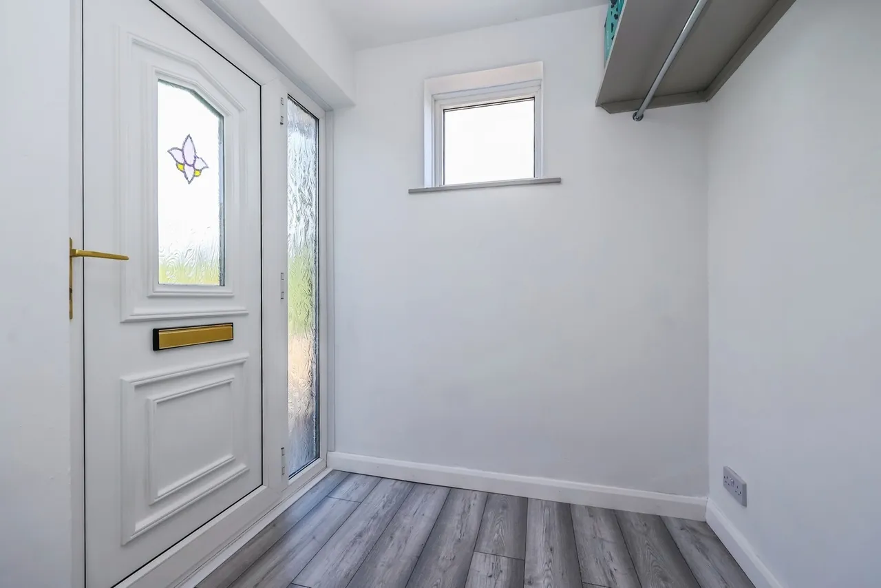 Derwent Drive, Hucknall, Nottingham, Nottinghamshire, NG15, photo 8