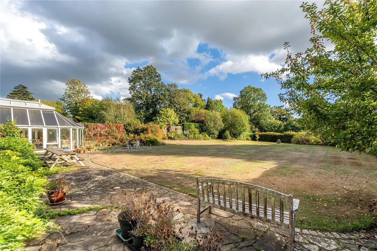 High Trees Road, Reigate, RH2, photo 13
