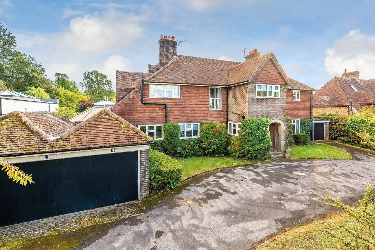 High Trees Road, Reigate, RH2, photo 9
