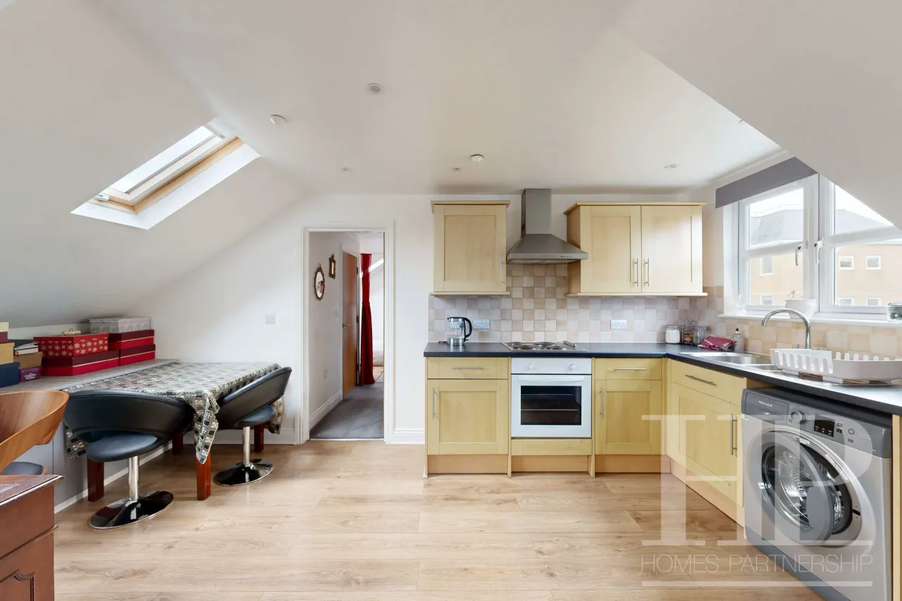 Station Way, Crawley, RH10, photo 3