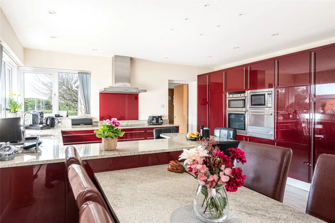 Dene Close, Woburn Sands, MK17, photo 5